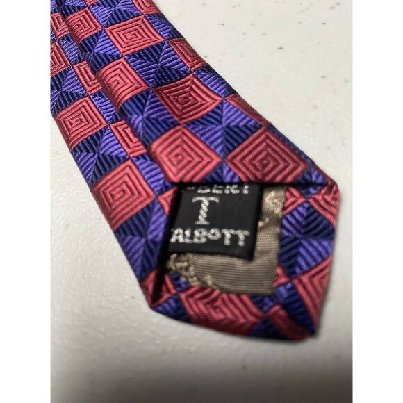 ROBERT TALBOTT Best of Class Men's 100% Silk Necktie Designer Geometric Red - Picture 5 of 8